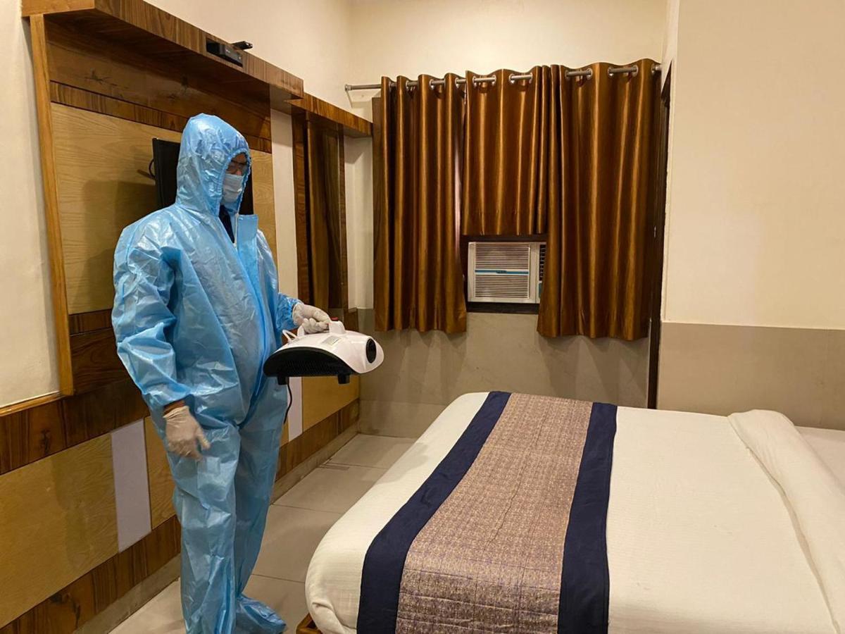 Hotel Glow Inn Paharganj-3 Mins Walk From New Delhi Railway Station מראה חיצוני תמונה