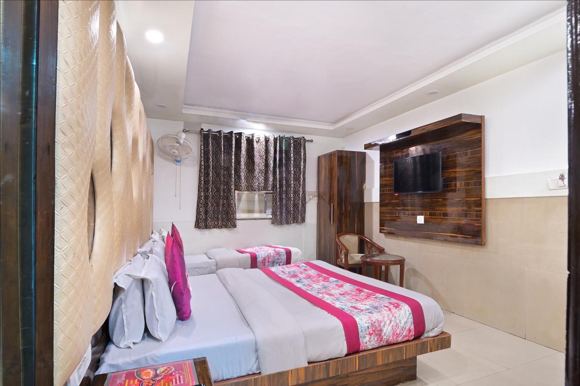 Hotel Glow Inn Paharganj-3 Mins Walk From New Delhi Railway Station מראה חיצוני תמונה