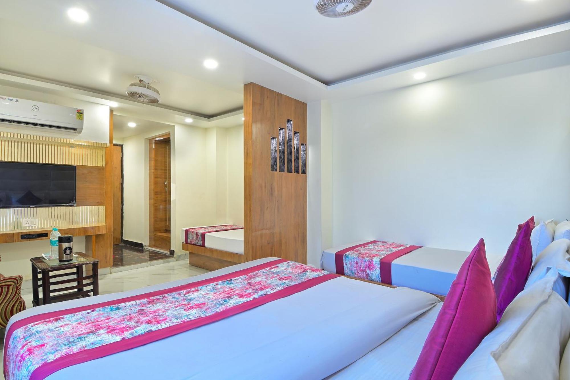 Hotel Glow Inn Paharganj-3 Mins Walk From New Delhi Railway Station מראה חיצוני תמונה