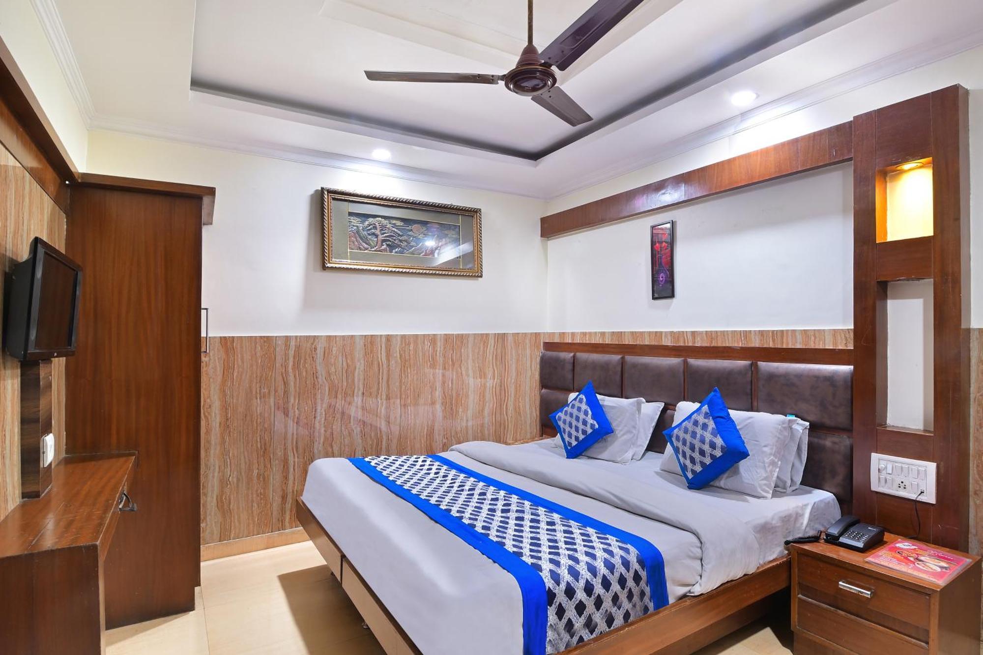 Hotel Glow Inn Paharganj-3 Mins Walk From New Delhi Railway Station מראה חיצוני תמונה