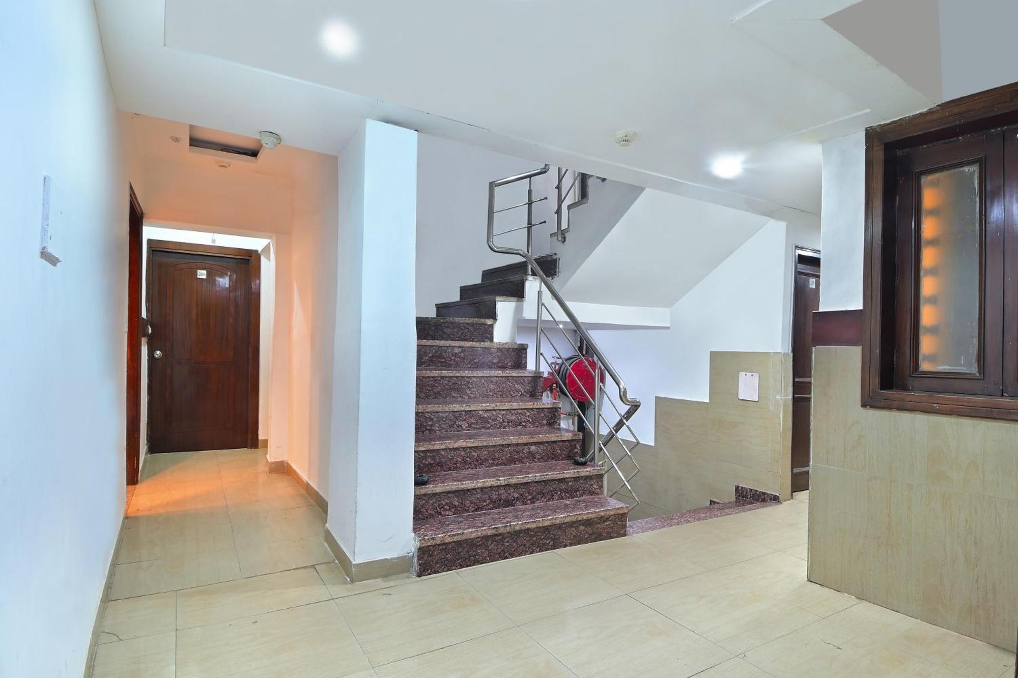 Hotel Glow Inn Paharganj-3 Mins Walk From New Delhi Railway Station מראה חיצוני תמונה